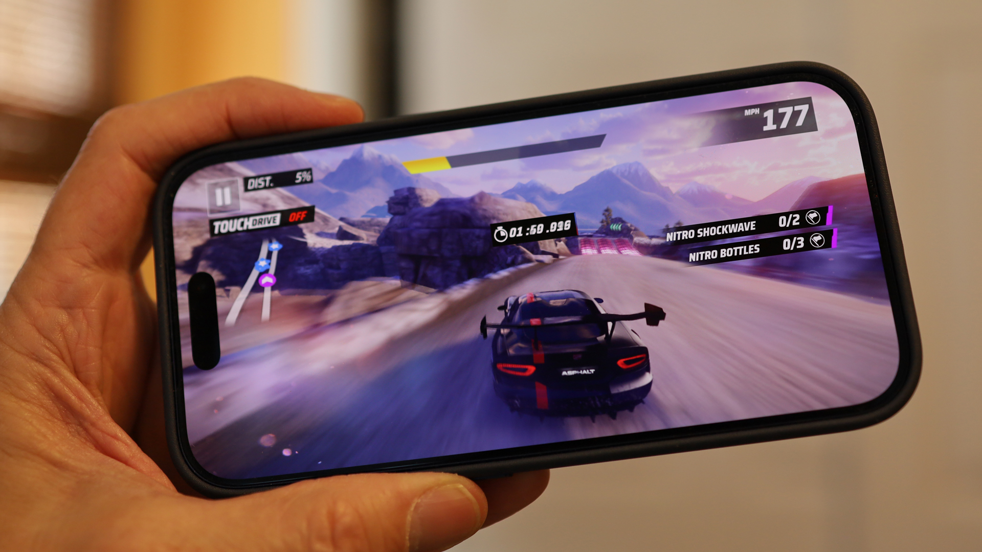Apple iPhone 17 Pro REVIEW gaming