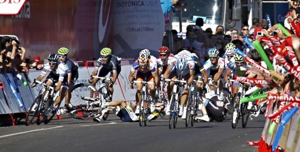 Farrar and Golas crash at speed