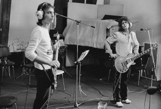 Getting it on: Bolan and bassist Steve Currie in the studio