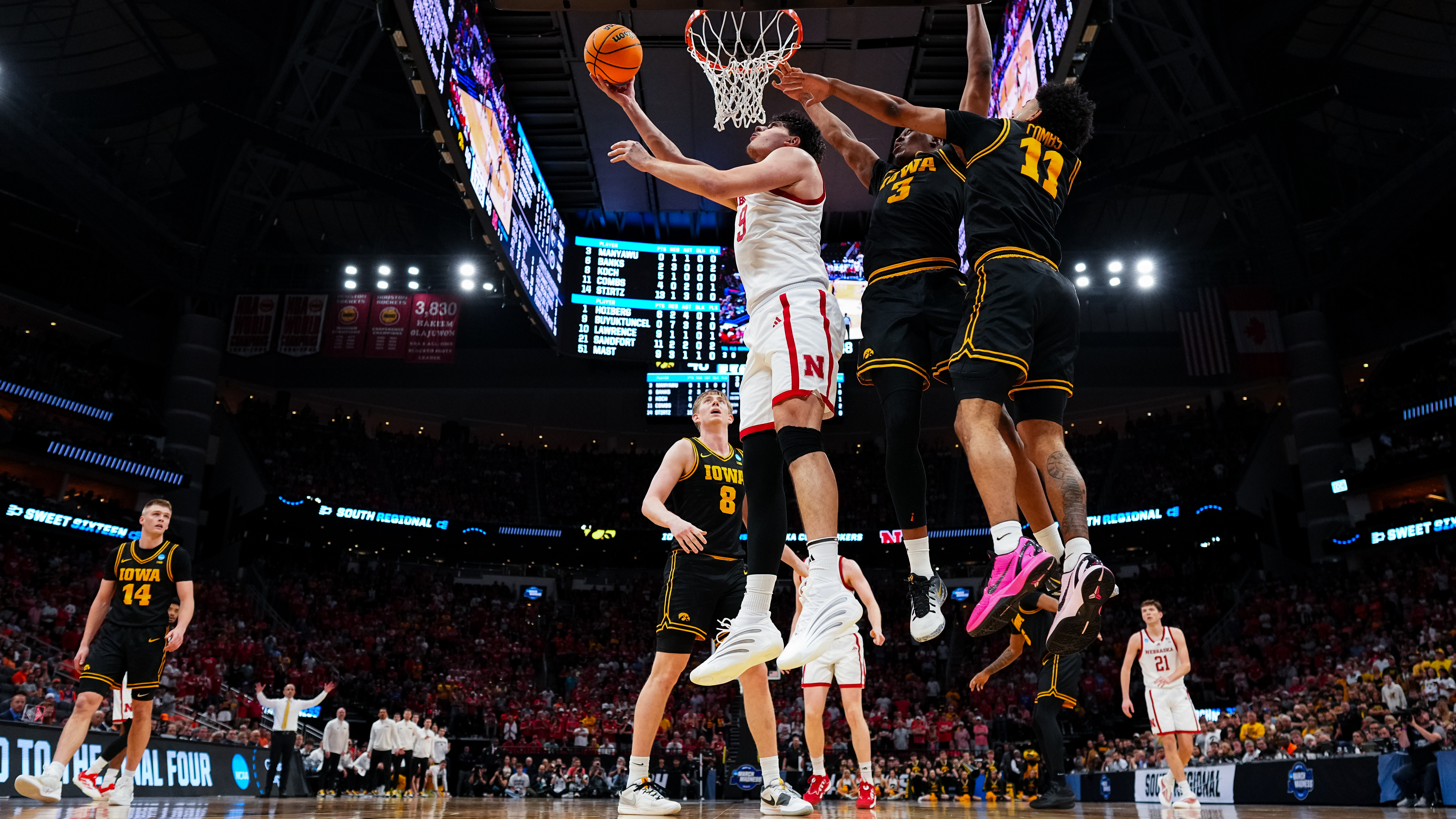 Berke B&uuml;y&uuml;ktuncel #9 of the Nebraska Cornhuskers shoots the ball during the Sweet Sixteen round game of the 2026 NCAA Men's Basketball Tournament