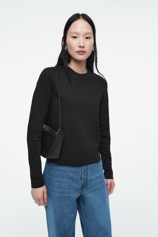 Clean Cut Regular Long-Sleeved T-Shirt