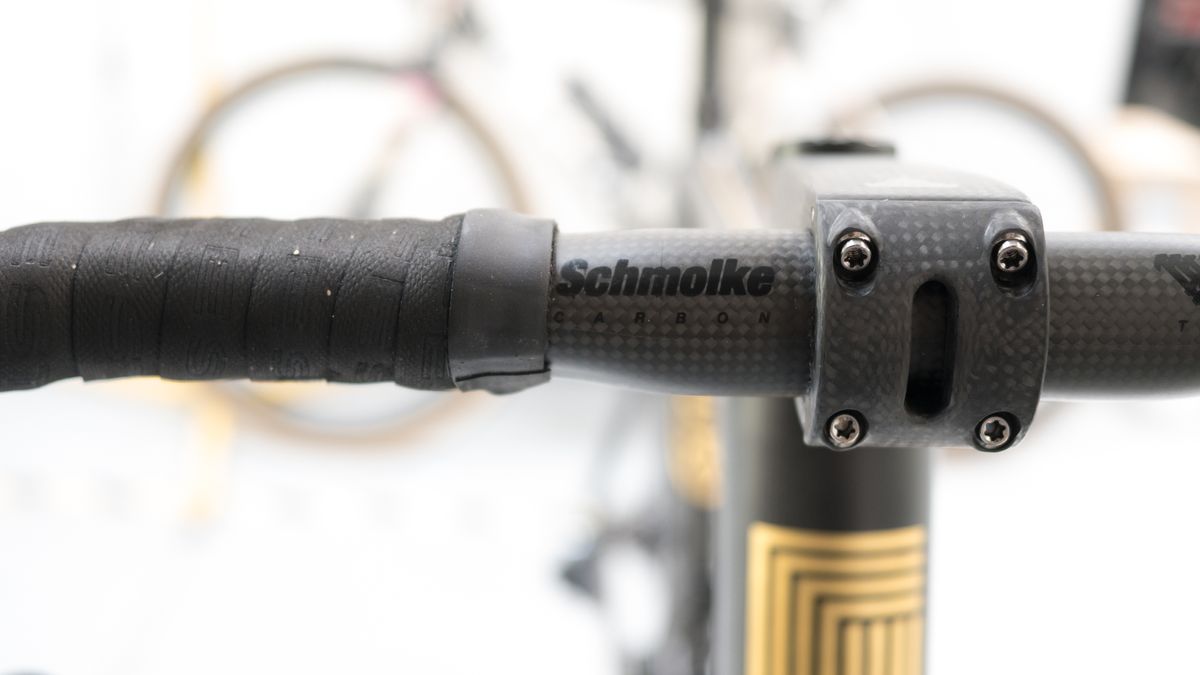 Festka Spectre schmolke tlo handlebar