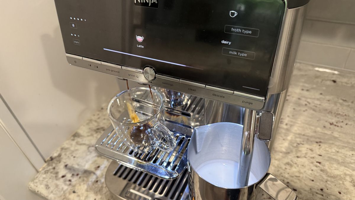 Ninja AutoBarista Pro espresso and milk drinks