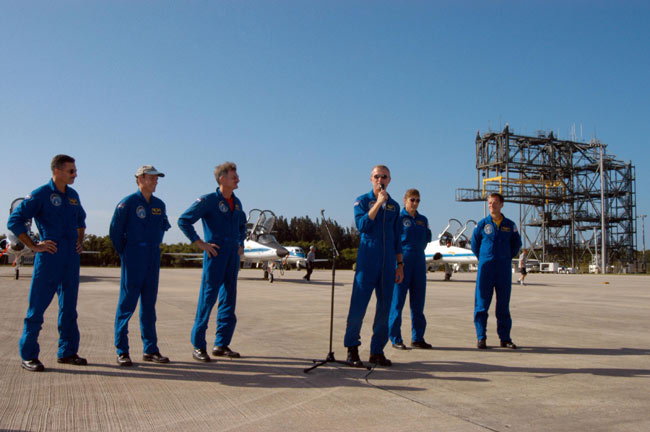 Atlantis Astronauts Arrive at NASA Spaceport for Launch Rehearsal