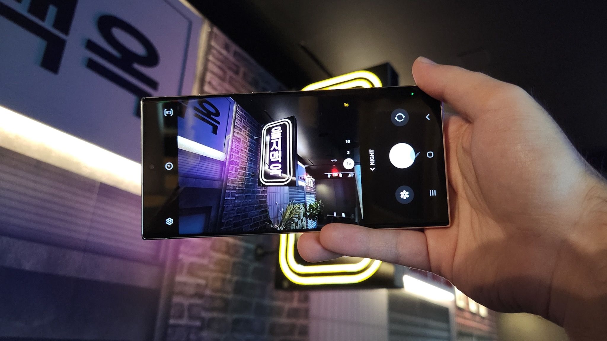 QxrefjnVKH6cgETt2omxwM-2048-80