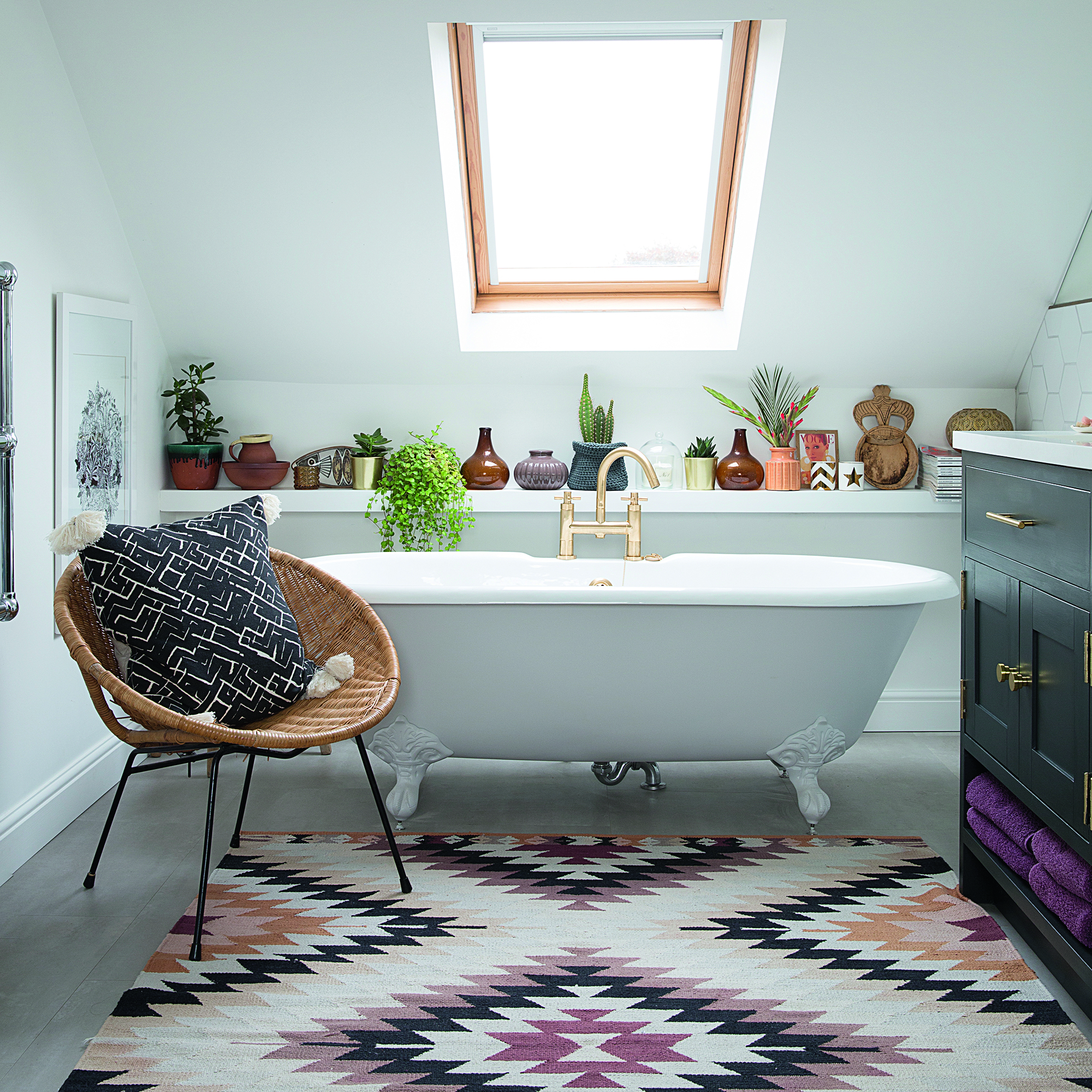 Bathrooms with rugs in