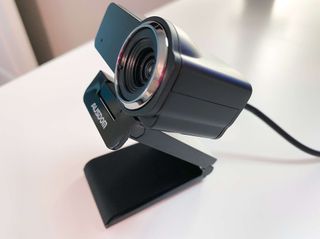 Ausdom AW635 Webcam Review Side