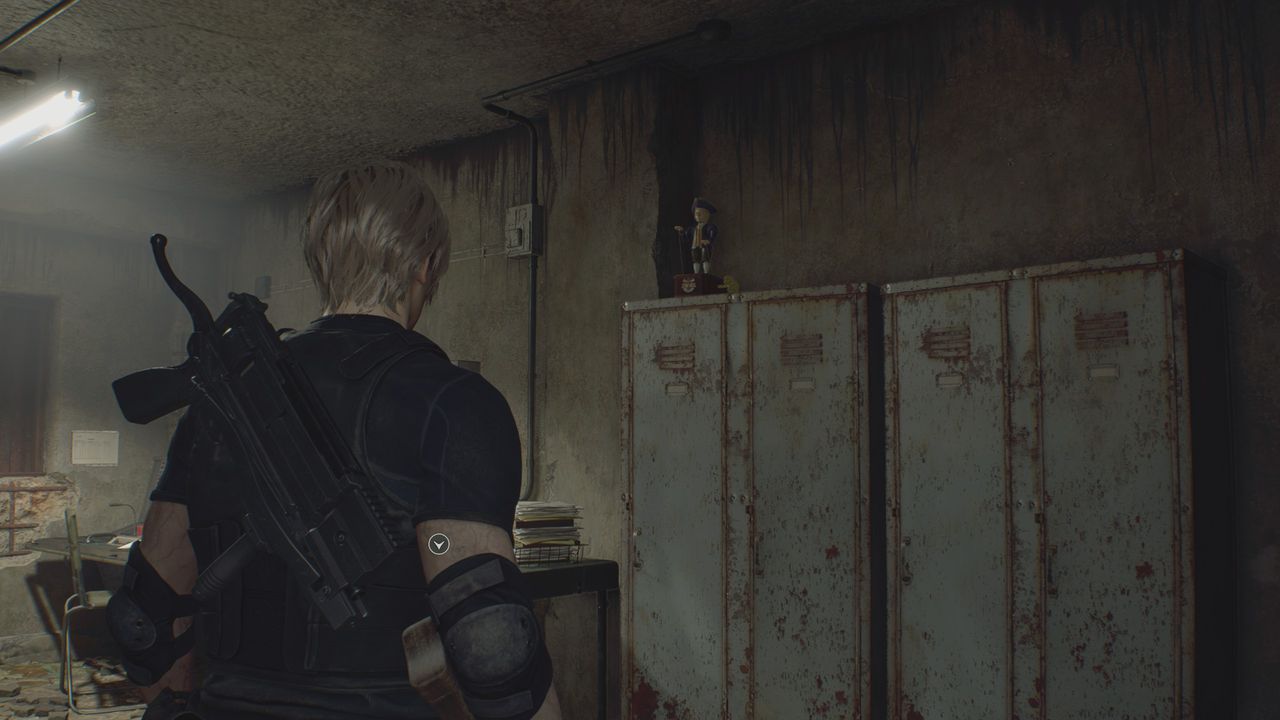 Resident Evil 4 Remake Clockwork Castellan in chapter fourteen