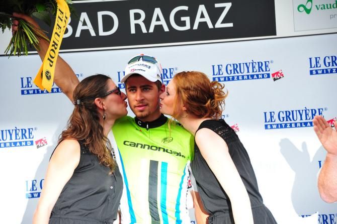 Kisses for stage 8 winner Peter Sagan (Cannondale)