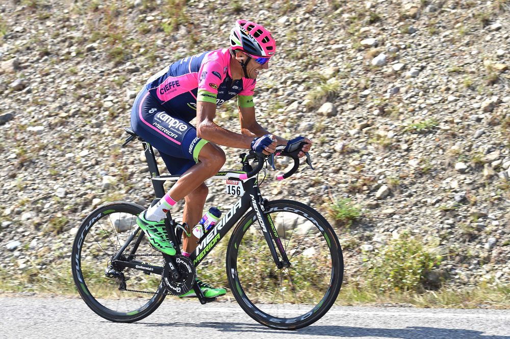 Ruben Plaza (Lampre-Merida) on the final climb before the descent into Gap