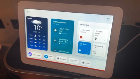 Amazon Echo Hub showing the main UI
