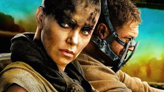 En promobild för Mad Max: Fury Road, med de två huvudpersonerna som sitter i en bil