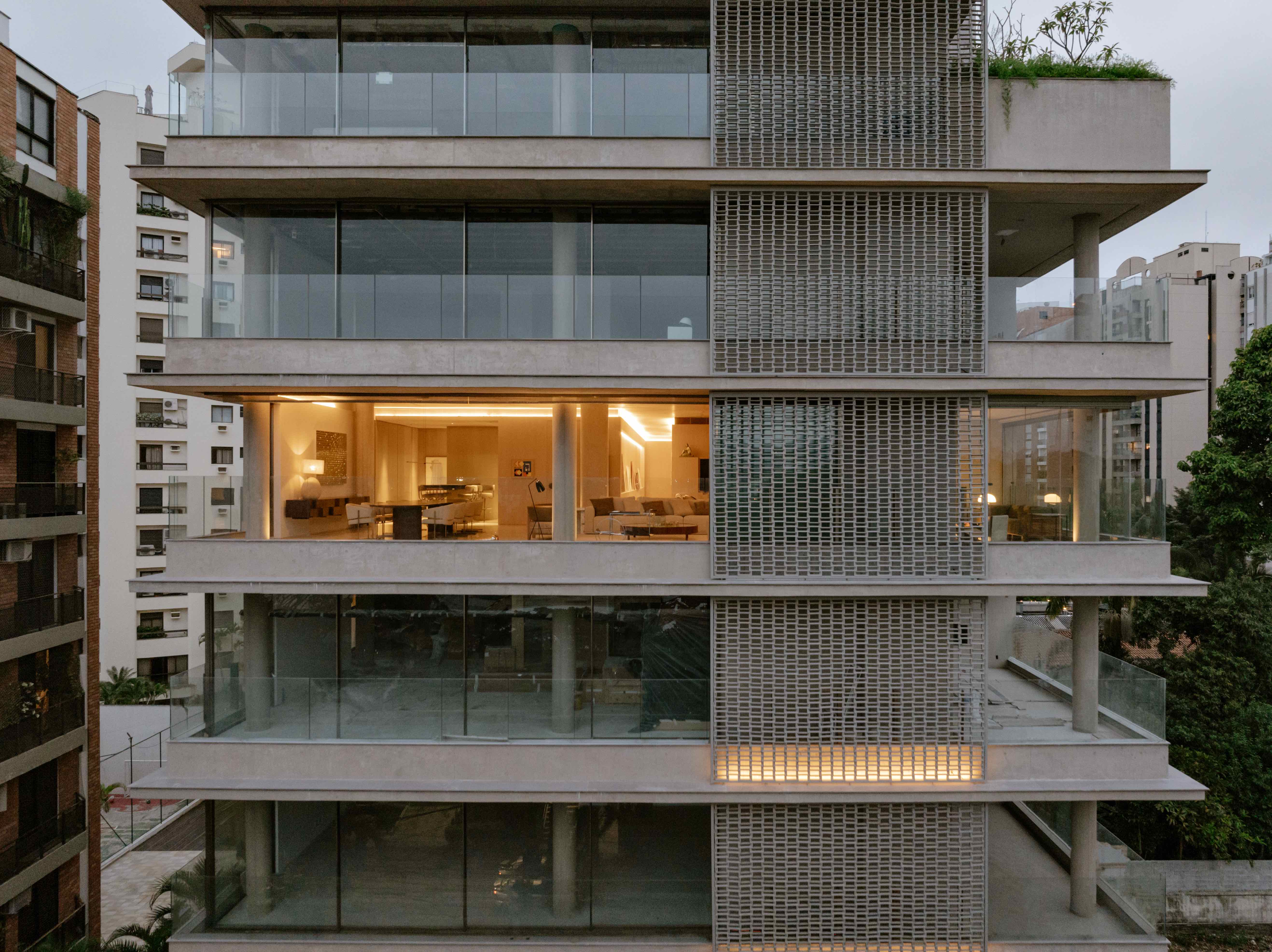 Sete Apartment, São Paulo, by Studio Arthur Casas