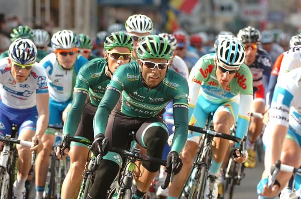 Europcar riders set the pace