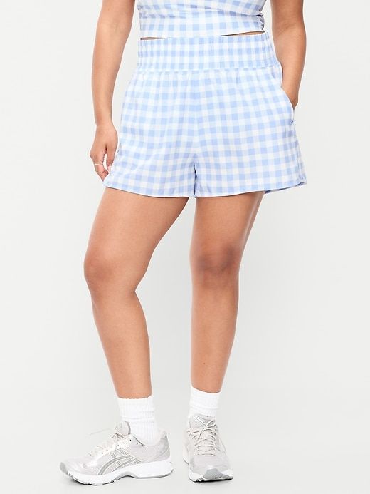 Extra High-Waisted Crinkle Run Shorts -- 3-Inch Inseam