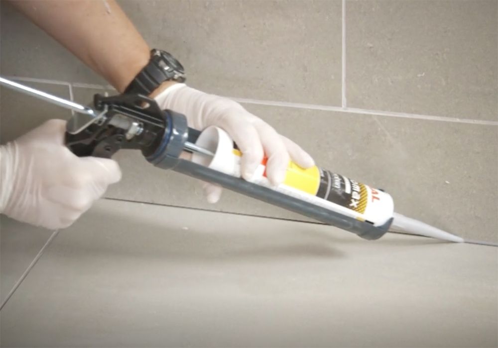 How to tile a wall DIY guide to achieving a professional finish on a