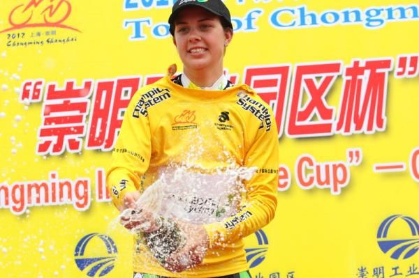 Race leader Melissa Hoskins (Orica - AIS presented by GreenEdge)