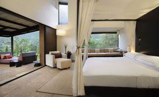 Hilton Shillim Estate Retreat & Spa, Pune, India - Bedroom