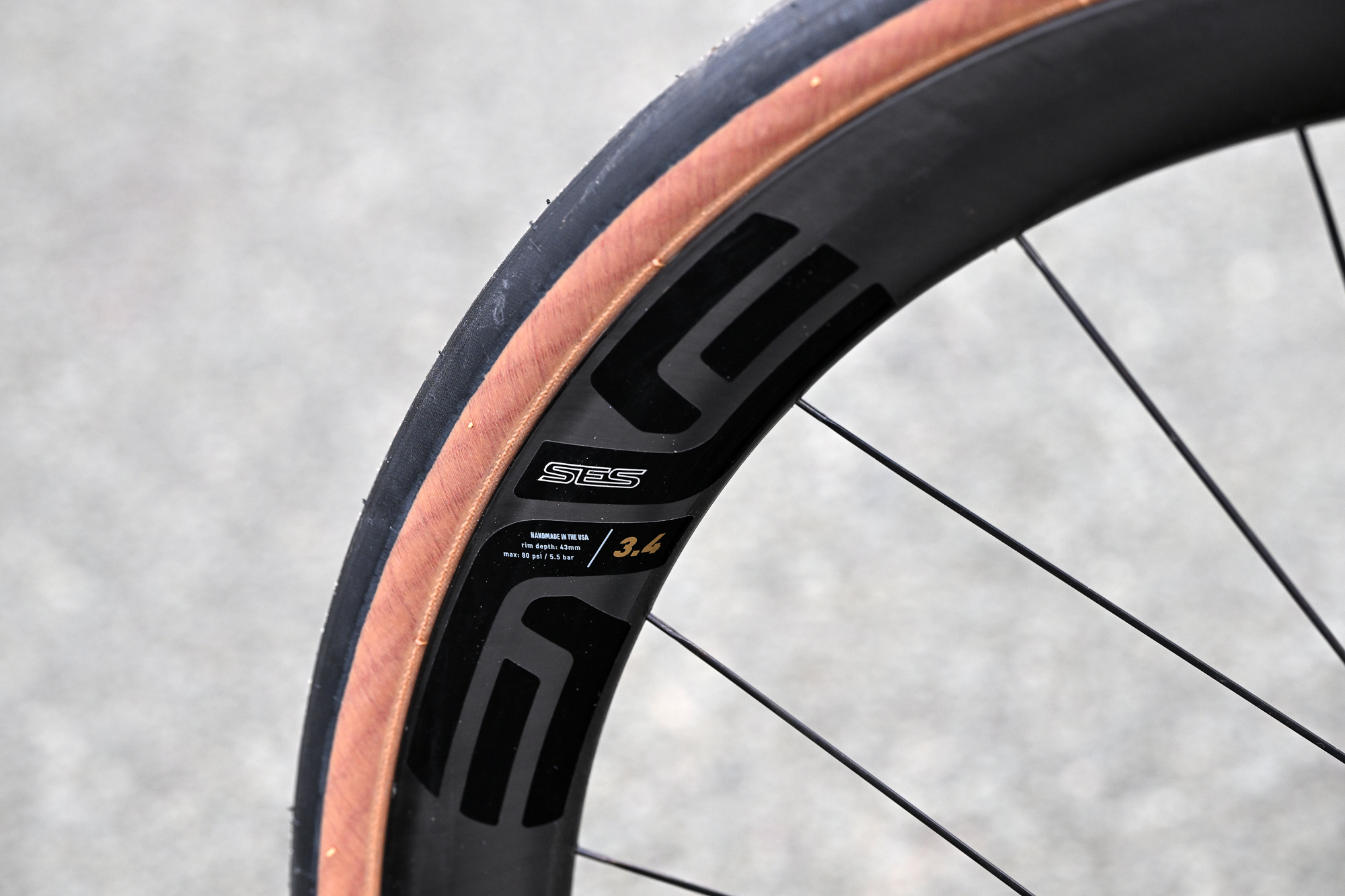 Close up of the branding on the rim of the carbon ENVE SES 3.4 wheels