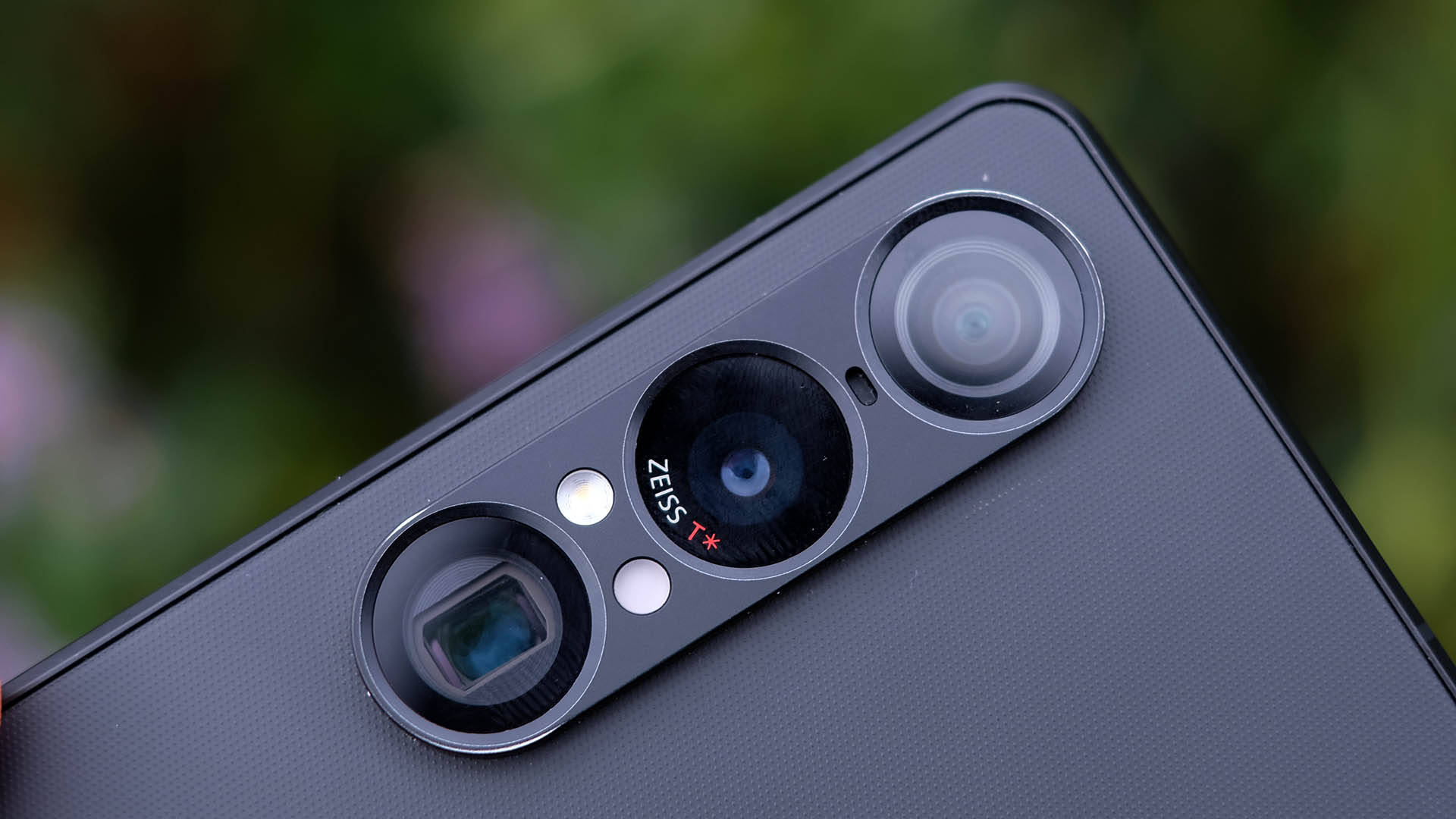 Sony Xperia 1 VII review images