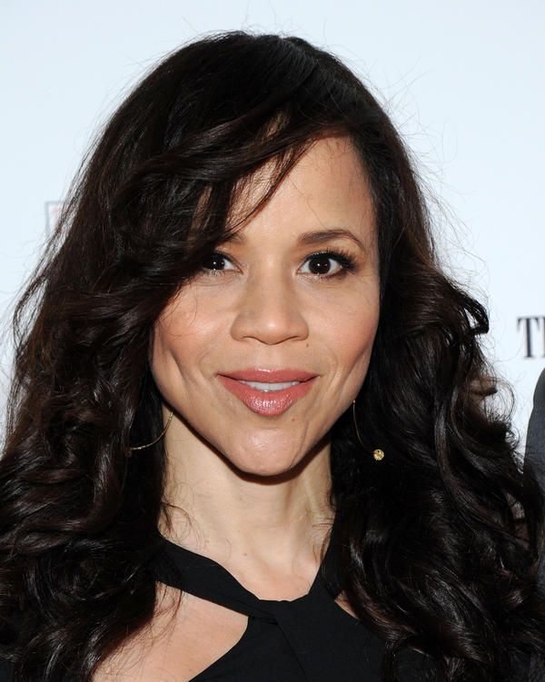 Rosie Perez and Nicole Wallace join The View