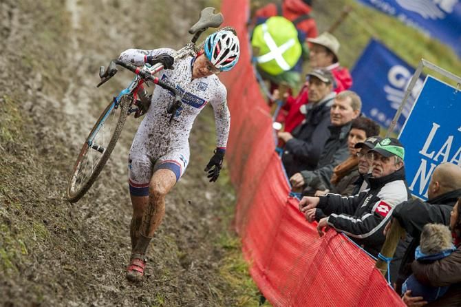 Katie Compton flies toward victory