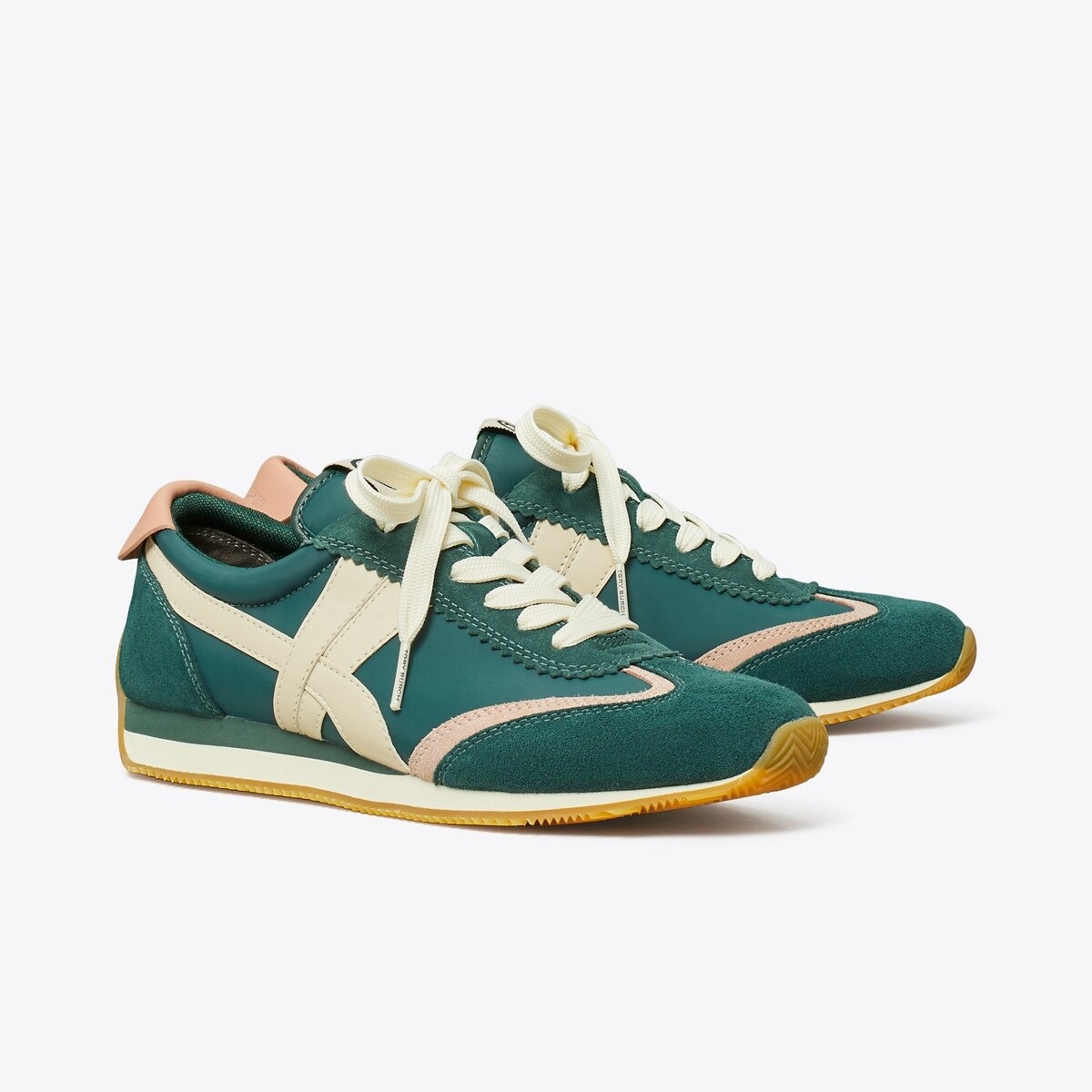 Hank Sneaker in Beige, Size 10