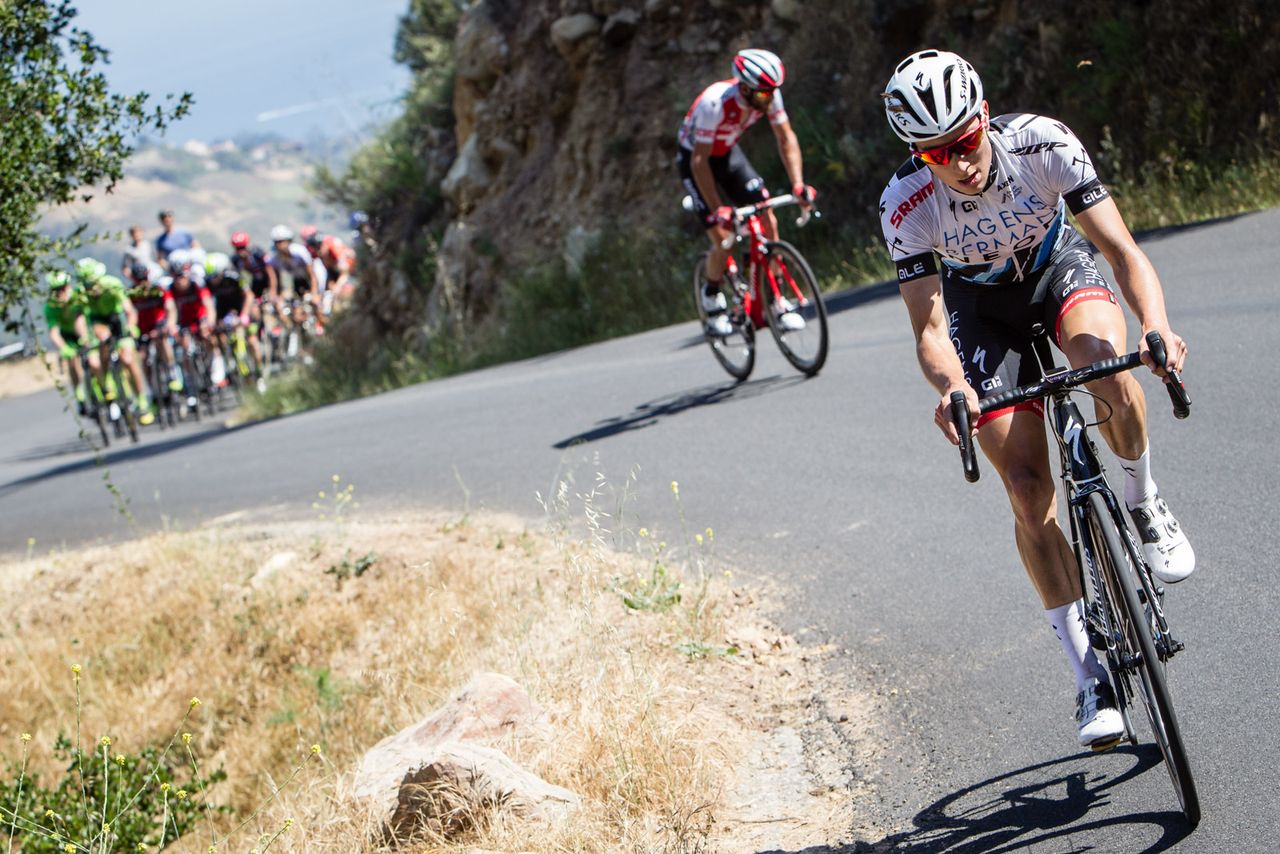 Neilson Powless (Axeon) attacked on the early slopes