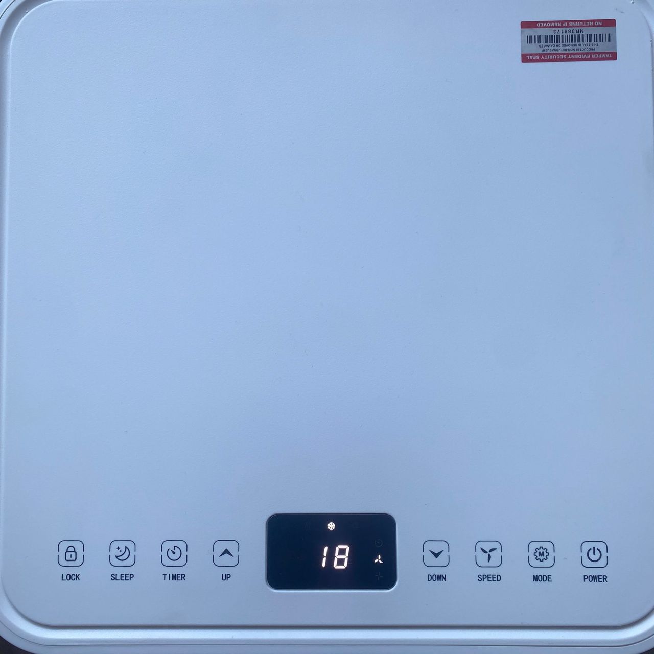 Control panel of the Devola DVAC09CW portable air conditioner