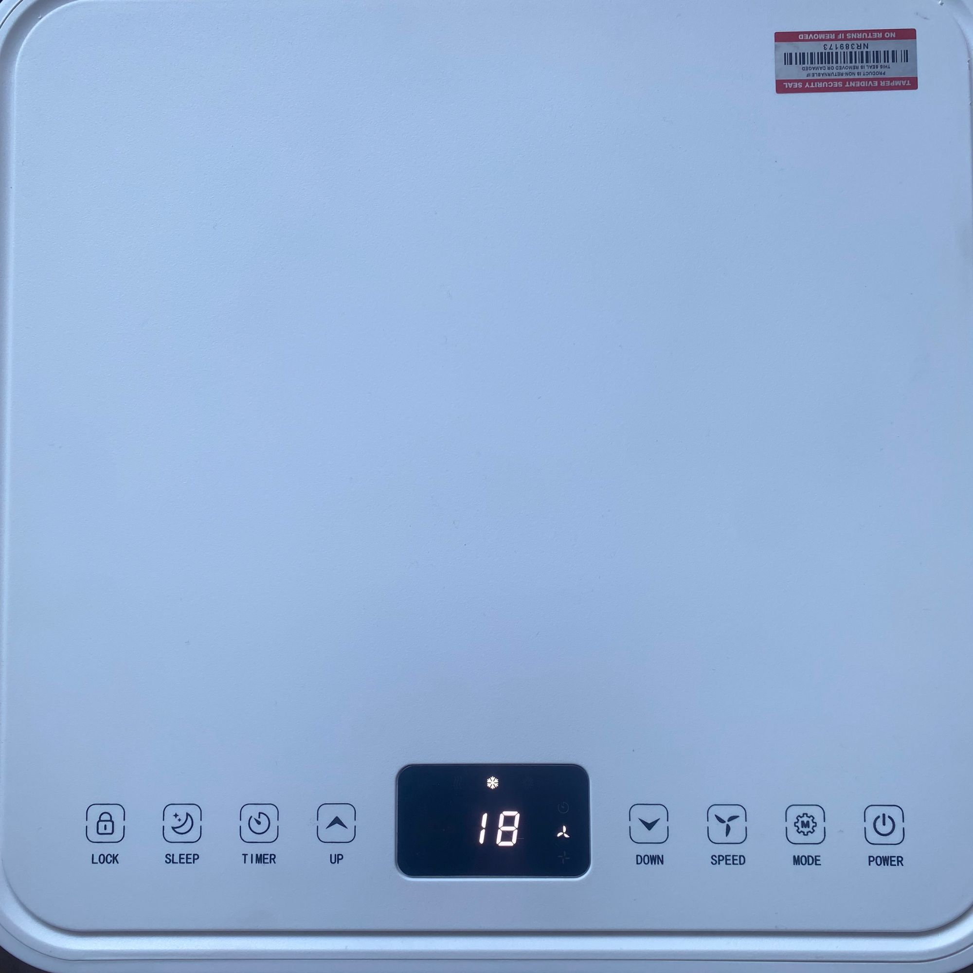 Control panel of the Devola DVAC09CW portable air conditioner