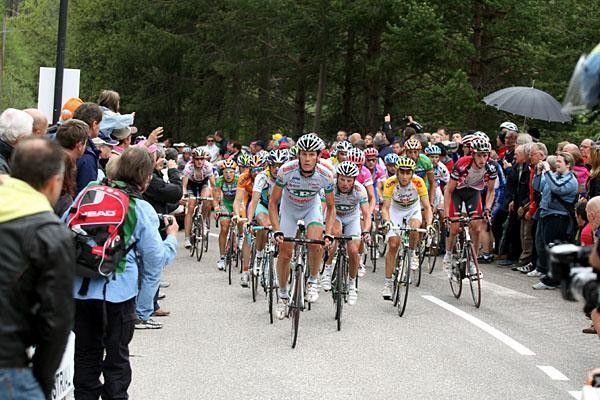 Bosisio leads his captain Danilo Di Luca up the mountains.