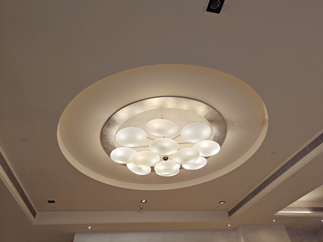 ASUS Zenfone 11 Ultra camera shots