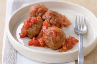 Lamb meatballs in tomato sauce