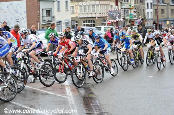 A large pack starts in Houffalize.