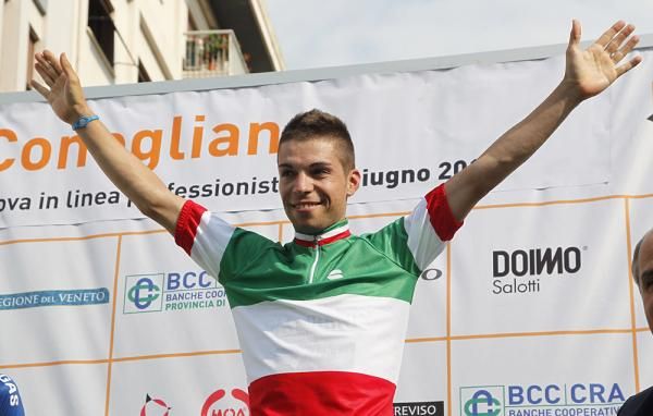 Giovanni Visconti in the Italian champion's jersey