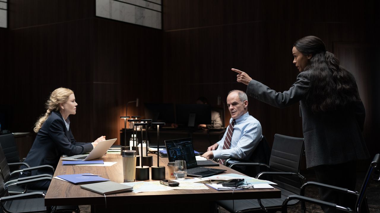Nicole Kidman, Michael Kelly and Zoe Saldana in Special Ops: Lioness
