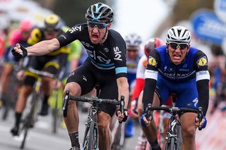 Elia Viviani (Team Sky) and Marcel Kittel (Etixx-QuickStep) sprint to the finish line in stage 2