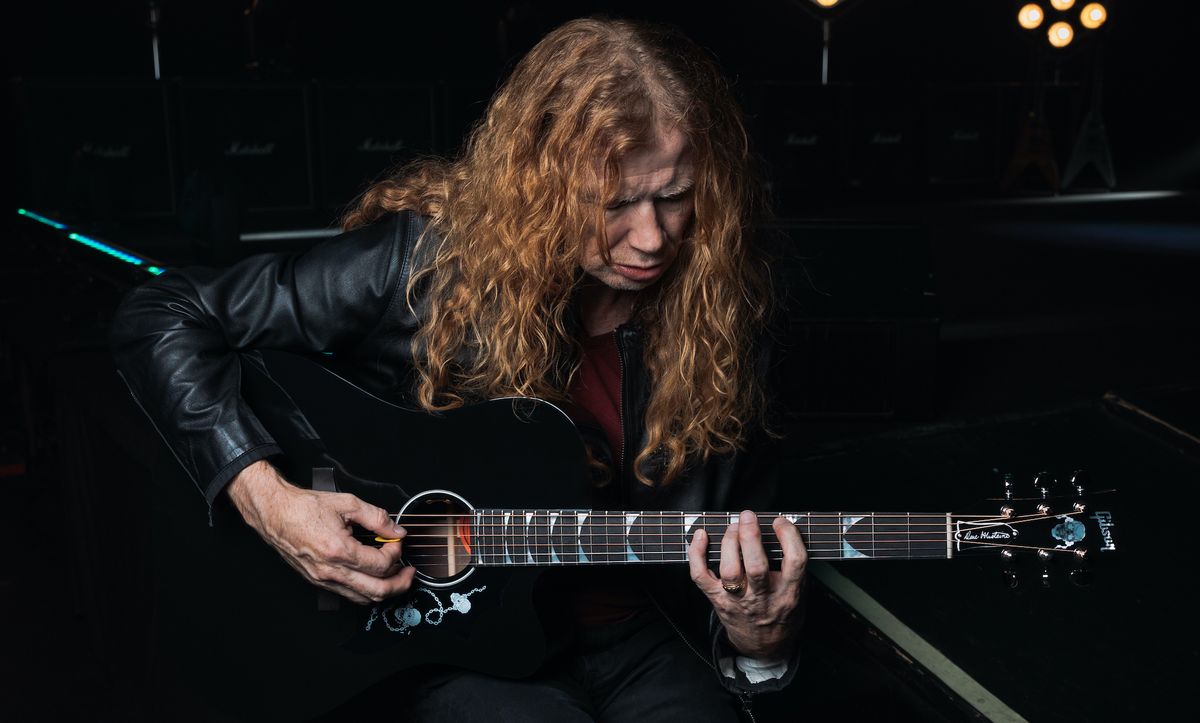 Dave Mustaine plays his new signature Gibson Songwriter acoustic guitar