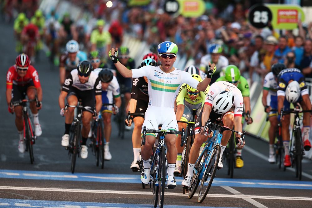Caleb Ewan (Orica GreenEdge) wins the 2016 Down Under Classic