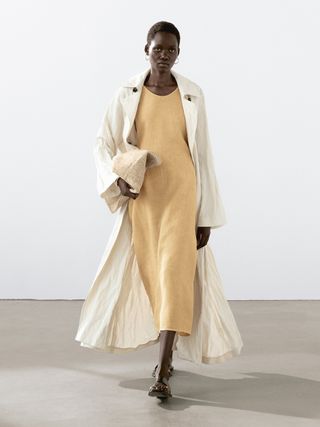 R3U5i4tSiPXmqZ3inAAhp6-320-80 21 عملية بيع Massimo Dutti التي سيتم بيعها أولاً