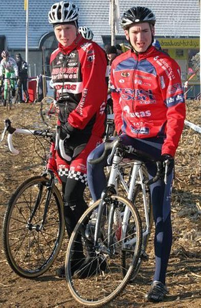Eric Emsky (Rad Racing NW) (left) poses with another racer
