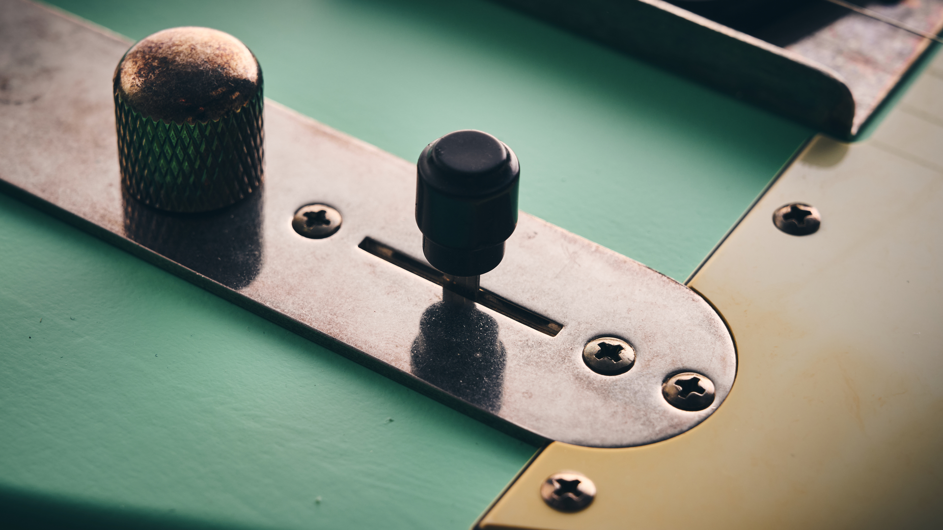 The pickup selector and master volume of the Harley Benton TE-62LA electric guitar
