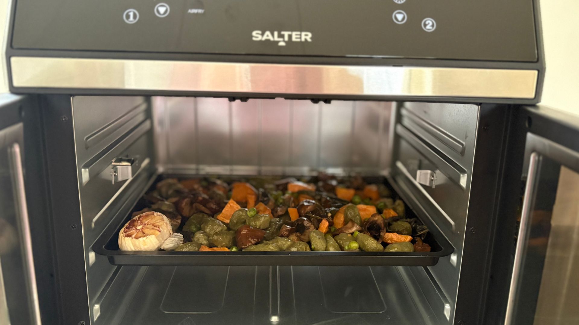 Testing the Salter XL Air Fryer Oven