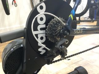 Image shows a bike attached to the Wahoo Kickr V6