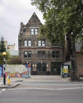 Facade of the South London Gallery Fire Station building