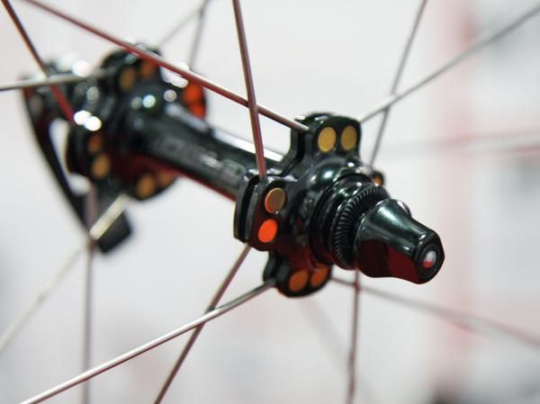 The T20 Ventoux Lite uses Cole's Dynamic Spoke Alignment system, which the company claims allows for higher spoke tensions.