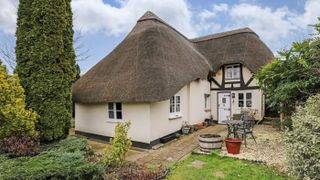 Sunnyside Cottage, Winterbourne Dauntsey