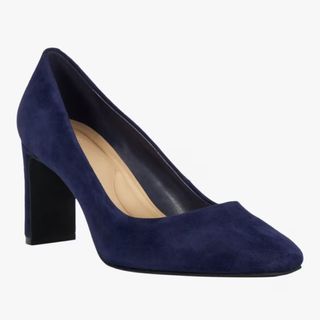 navy court heels