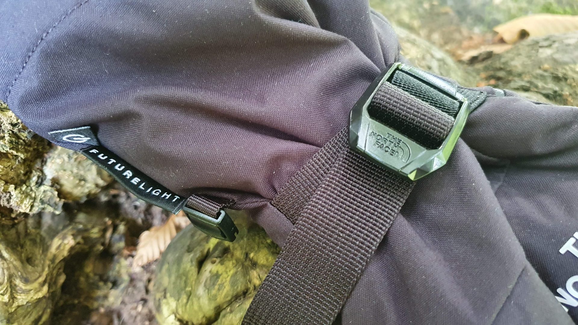 The North Face Montana FUTURELIGHT Etip gloves review: stay connected ...