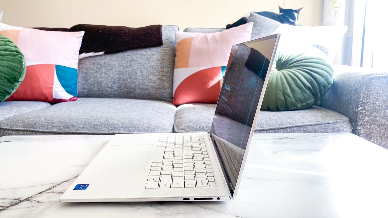 Dell XPS 15 OLED (2021)